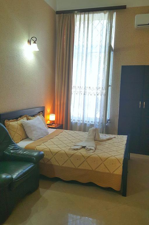 Hotel Sali Tbilisi Buitenkant foto