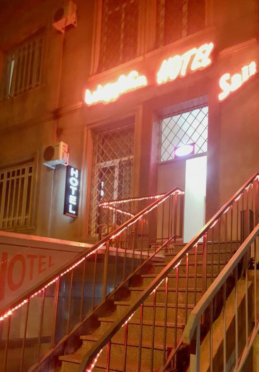 Hotel Sali Tbilisi Buitenkant foto