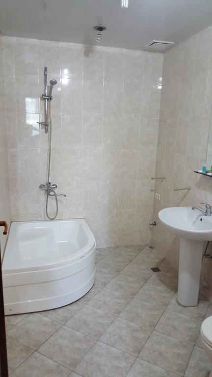 Hotel Sali Tbilisi Buitenkant foto