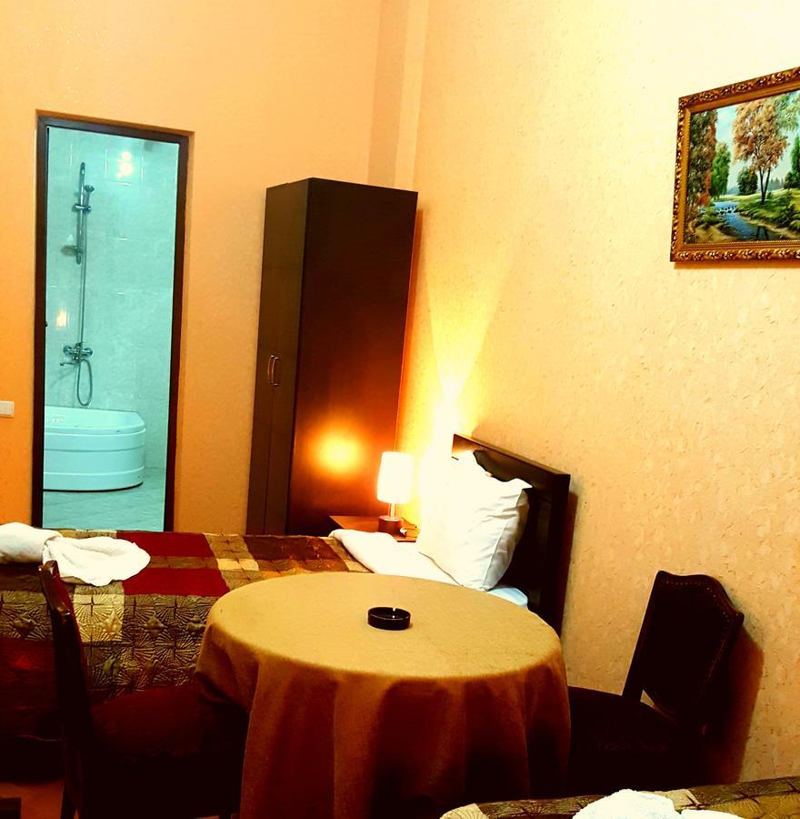 Hotel Sali Tbilisi Buitenkant foto